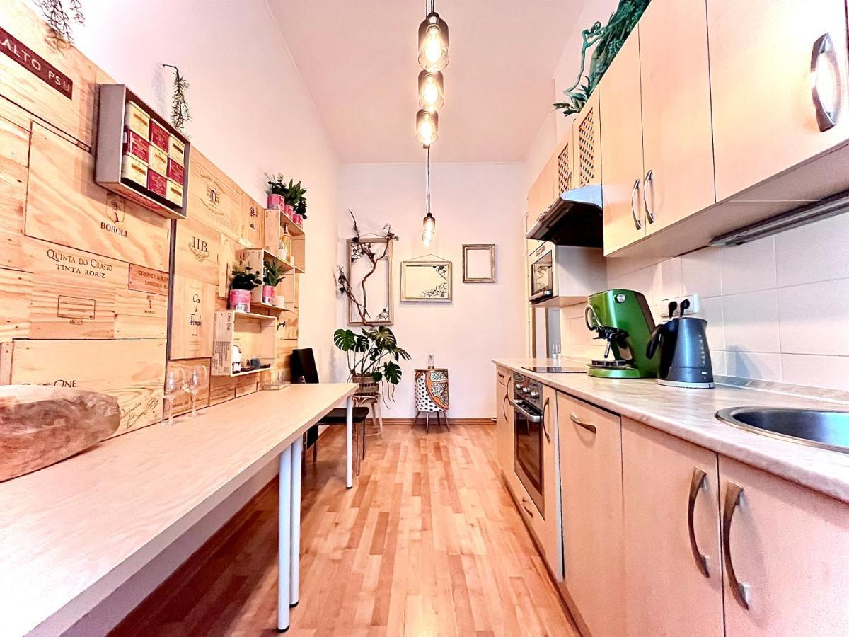 Sunny City - Apartment In Spa Zone With Private Garage Karlovy Vary Dış mekan fotoğraf